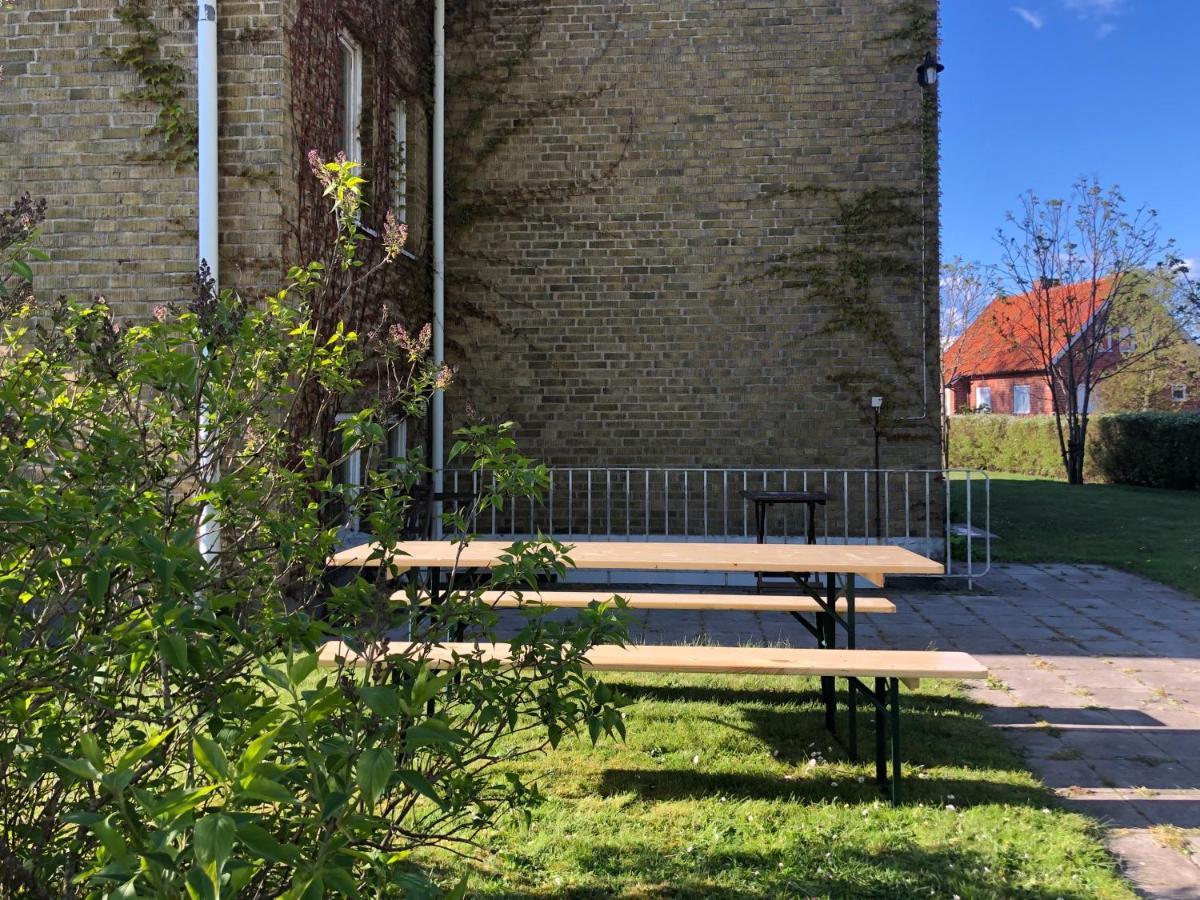 Hemmet Simrishamns Vandrarhem Och B&B Esterno foto