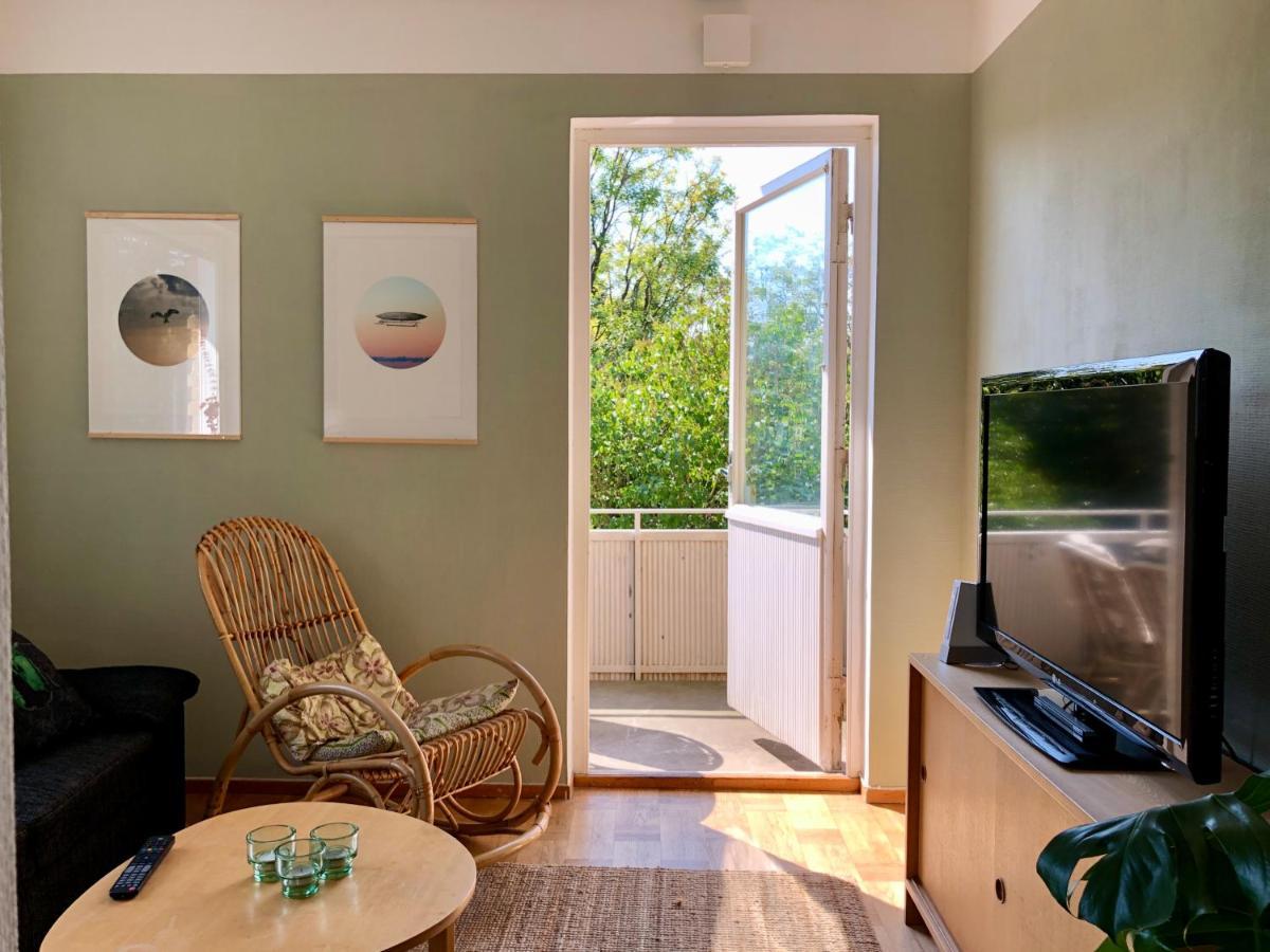 Hemmet Simrishamns Vandrarhem Och B&B Esterno foto