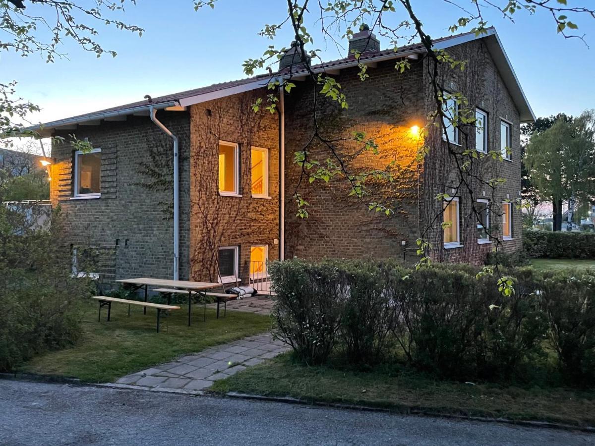 Hemmet Simrishamns Vandrarhem Och B&B Esterno foto