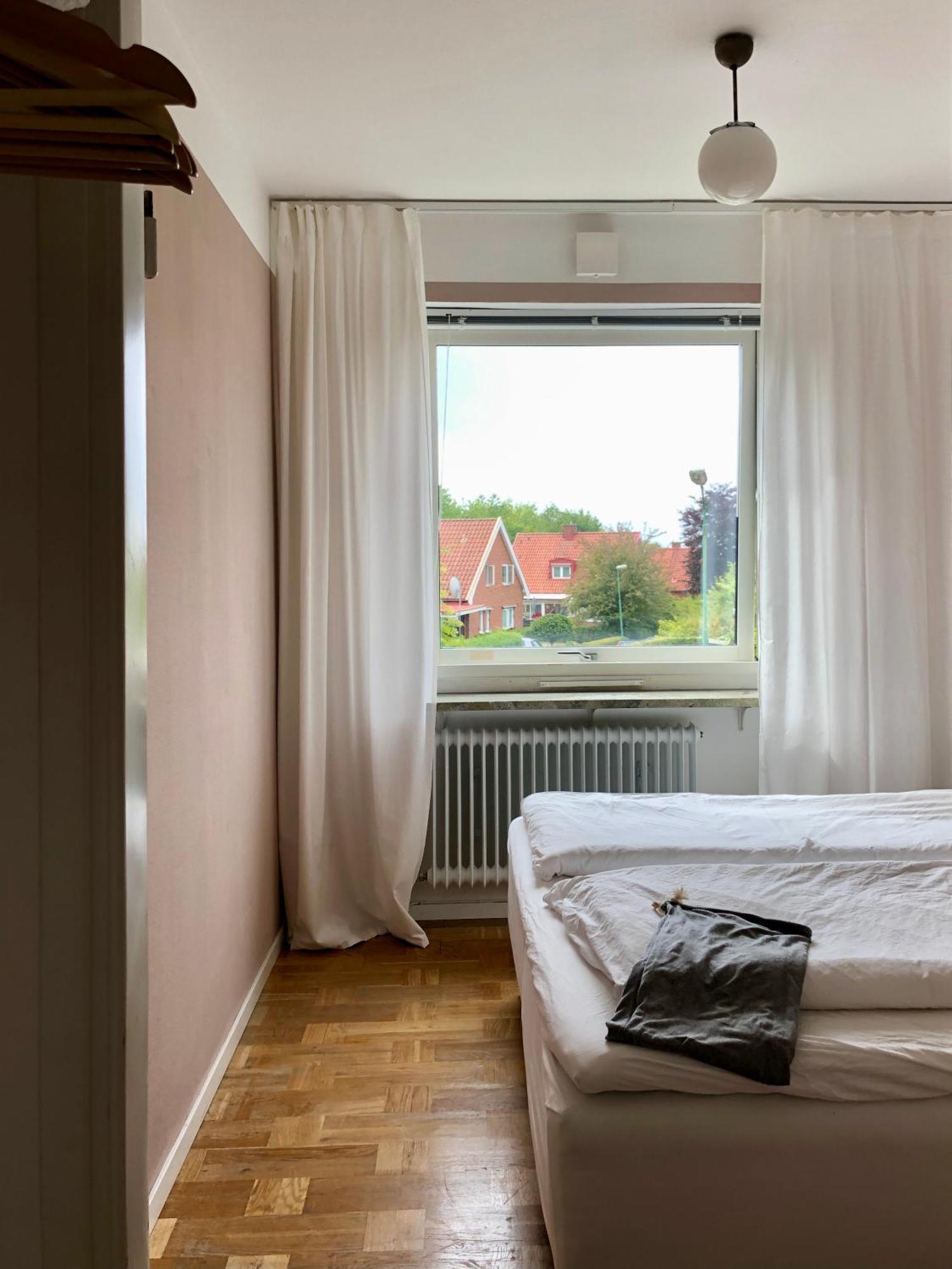 Hemmet Simrishamns Vandrarhem Och B&B Esterno foto