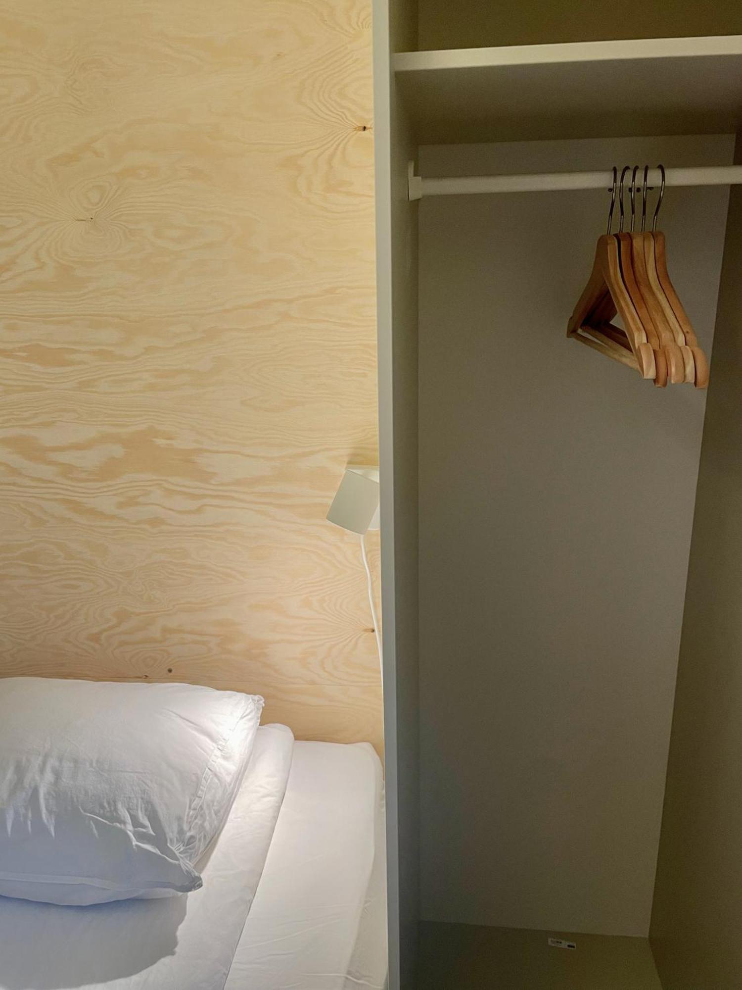 Hemmet Simrishamns Vandrarhem Och B&B Esterno foto